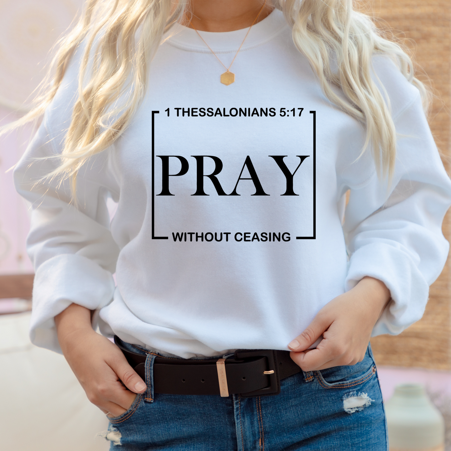 PRAY Crewneck